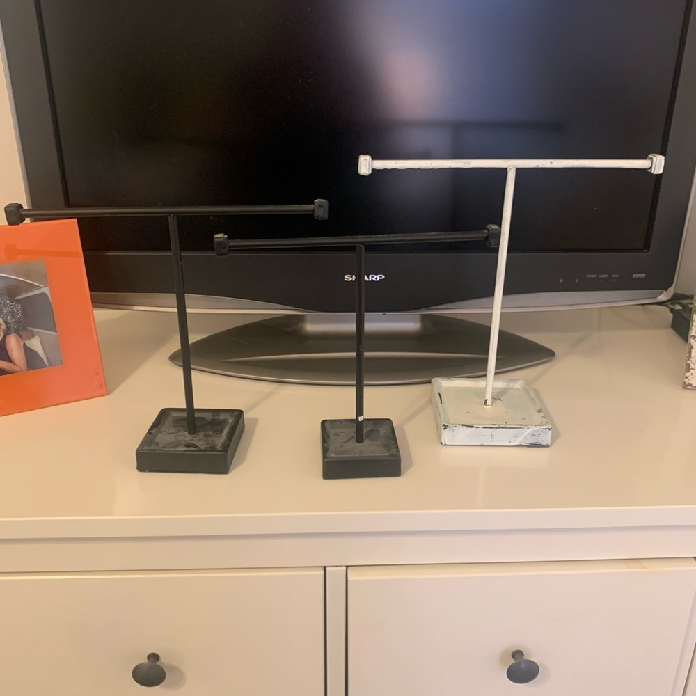 Three T-stands to organize jewelry